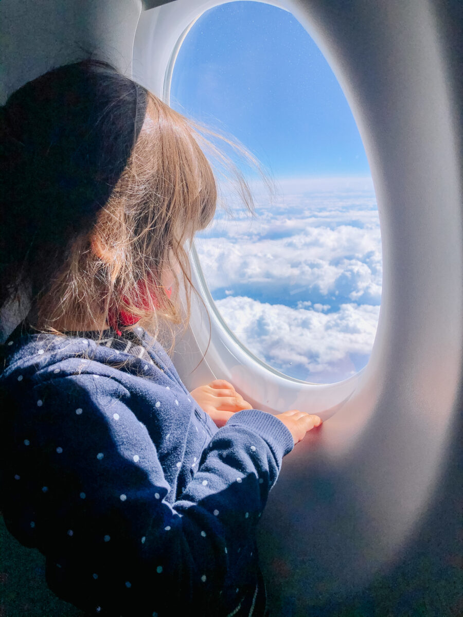 flying long haul flights alone with toddler