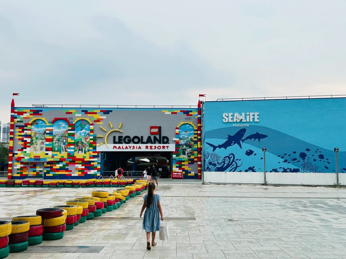 From Singapore to Legoland Malaysia by coach